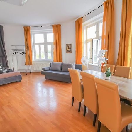 Family 3 Bedroom Apartment Lv7 Виена Екстериор снимка